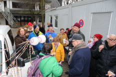Das neue Fahrzeug bietet auch Platz für eine Person im Rollstuhl